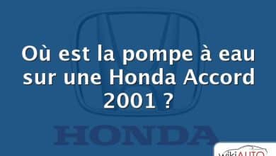 Où est la pompe à eau sur une Honda Accord 2001 ?